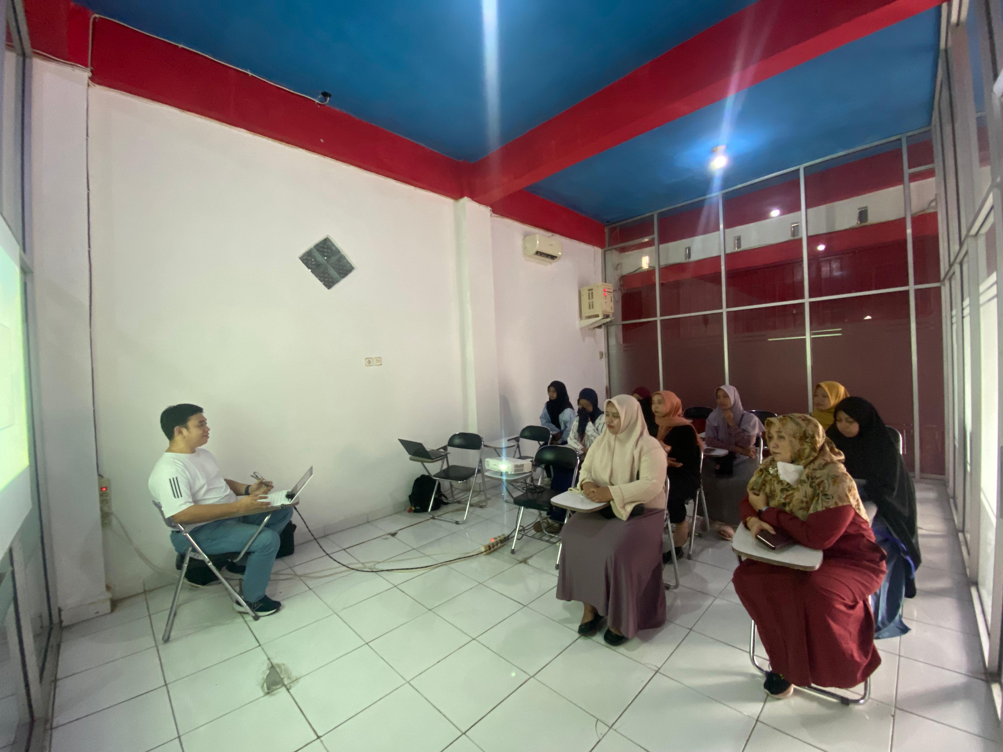 Rapat Perdana Tentor TIEC ID Tahun Ajaran 2025/2026 Resmi Digelar